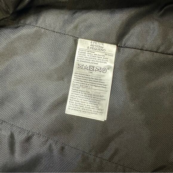 Banana Republic Women’s Navy Pinstripe Blazer Size 8P - Picture 15 of 16